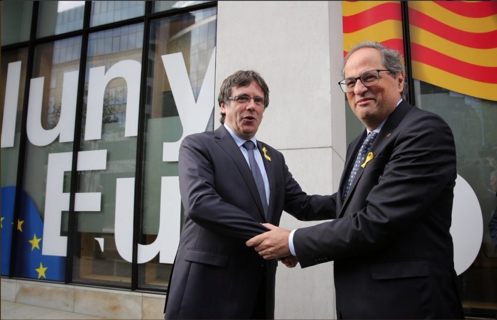 Puigdemont y Torra reactivan la «casa de la república» de Waterloo y prometen «hacer efectivo» el 1-O