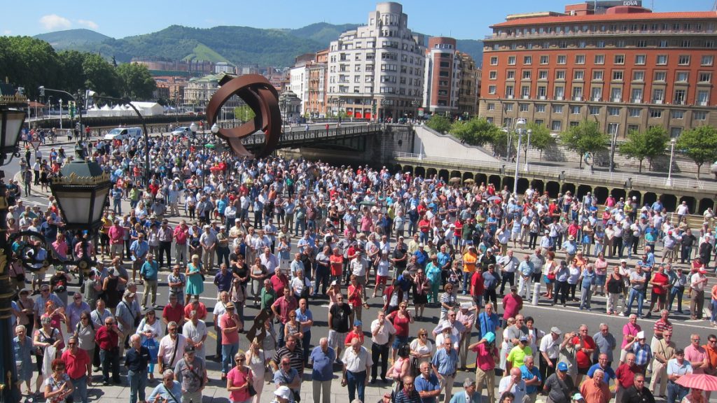 Pensionistas de Vizcaya se volverán a concentrar este lunes en Bilbao para pedir pensiones «dignas»