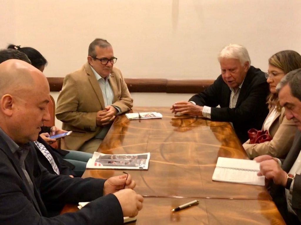 La FARC se reúne con Felipe González y Ricardo Lagos para analizar el rol internacional en la paz de Colombia