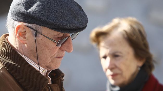 Científicos consiguen reconocer evidencias tempranas de Alzheimer a través de un simple examen ocular