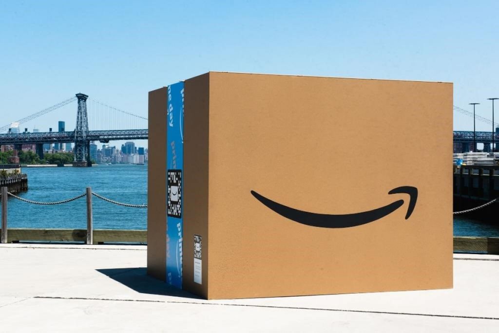 Amazon supera puntualmente el billón de dólares de capitalización bursátil