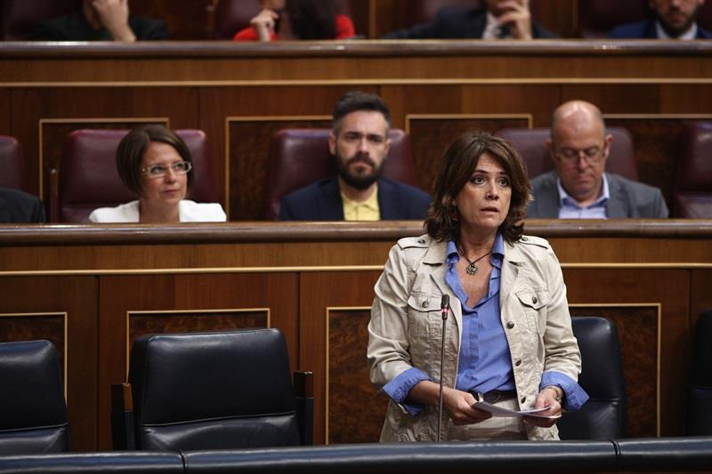 Delgado tratará mañana con la consejera catalana de Justicia el censo de víctimas del franquismo