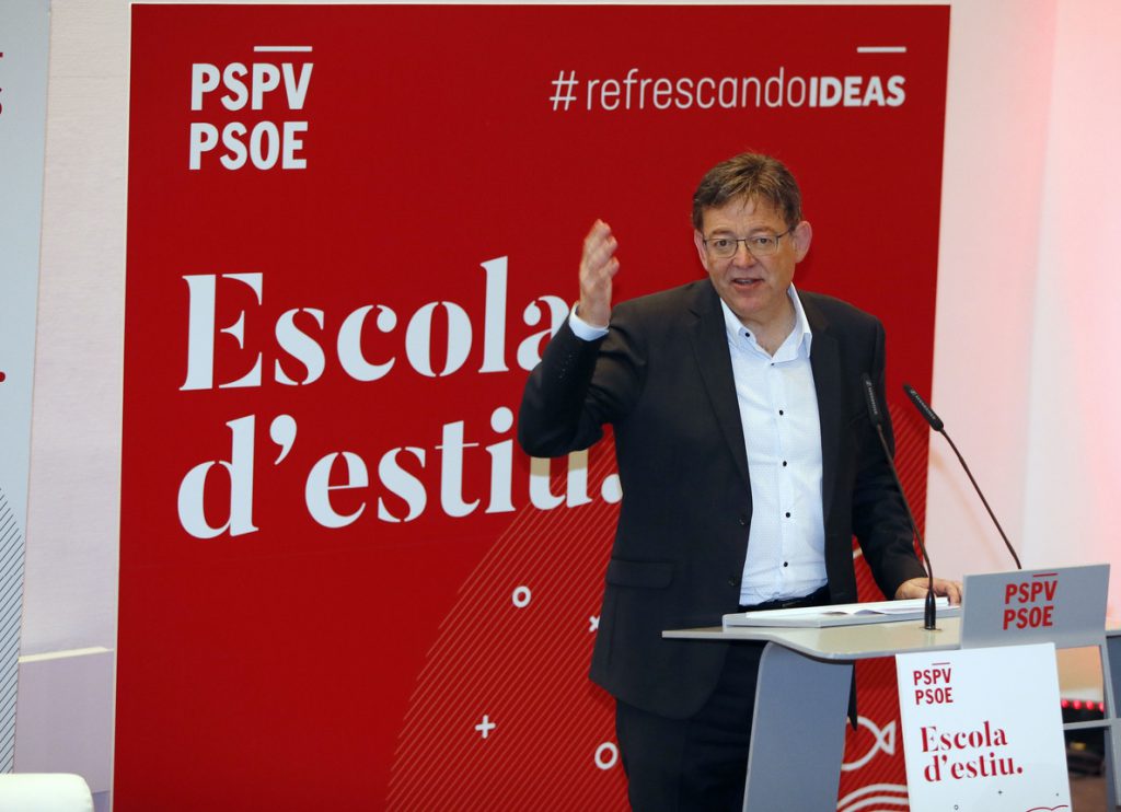 Puig considera que el PSOE está «en un buen momento» que debe «aprovechar» para que 2019 sea un «buen año»