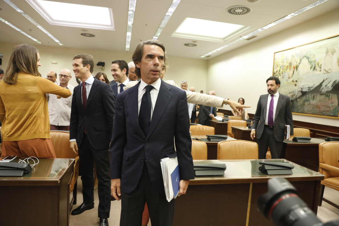 Iglesias afirma que Aznar pasará a la historia como «una figura menor y patética»