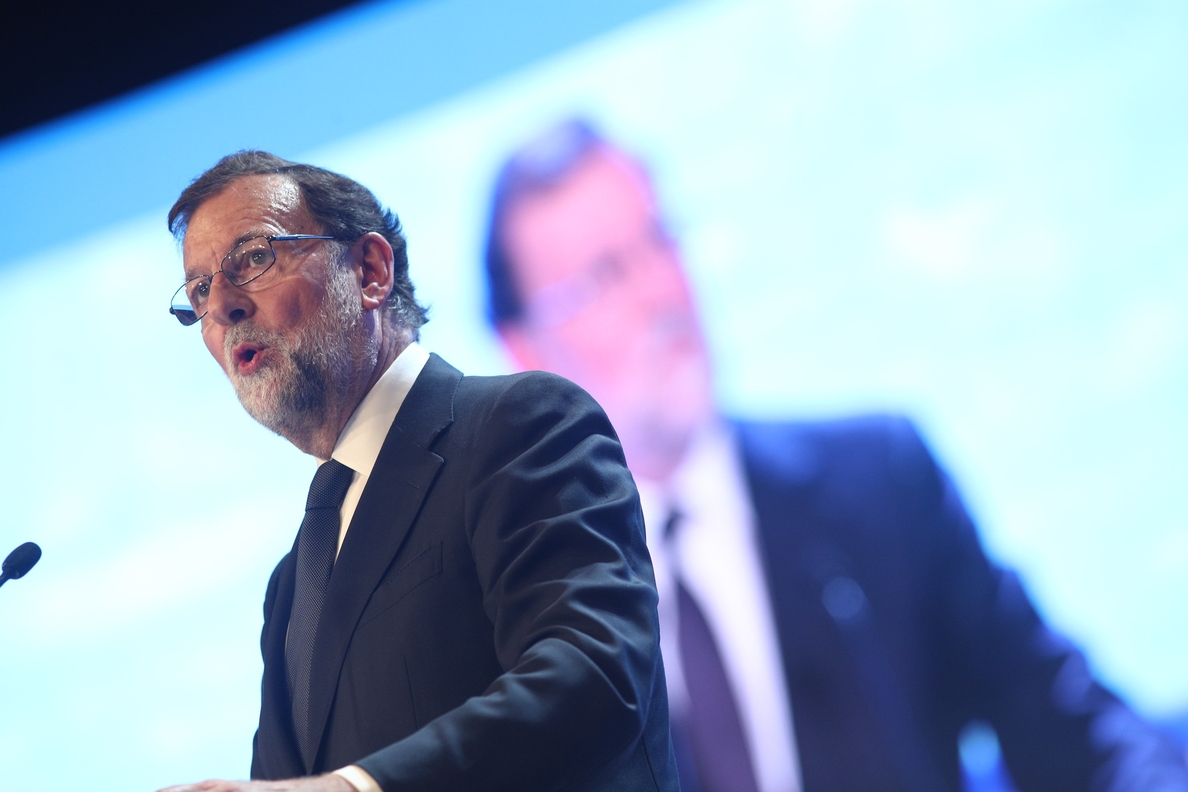 Rajoy y su hermana Mercedes consiguen plaza de registrador en Madrid, según pública el BOE