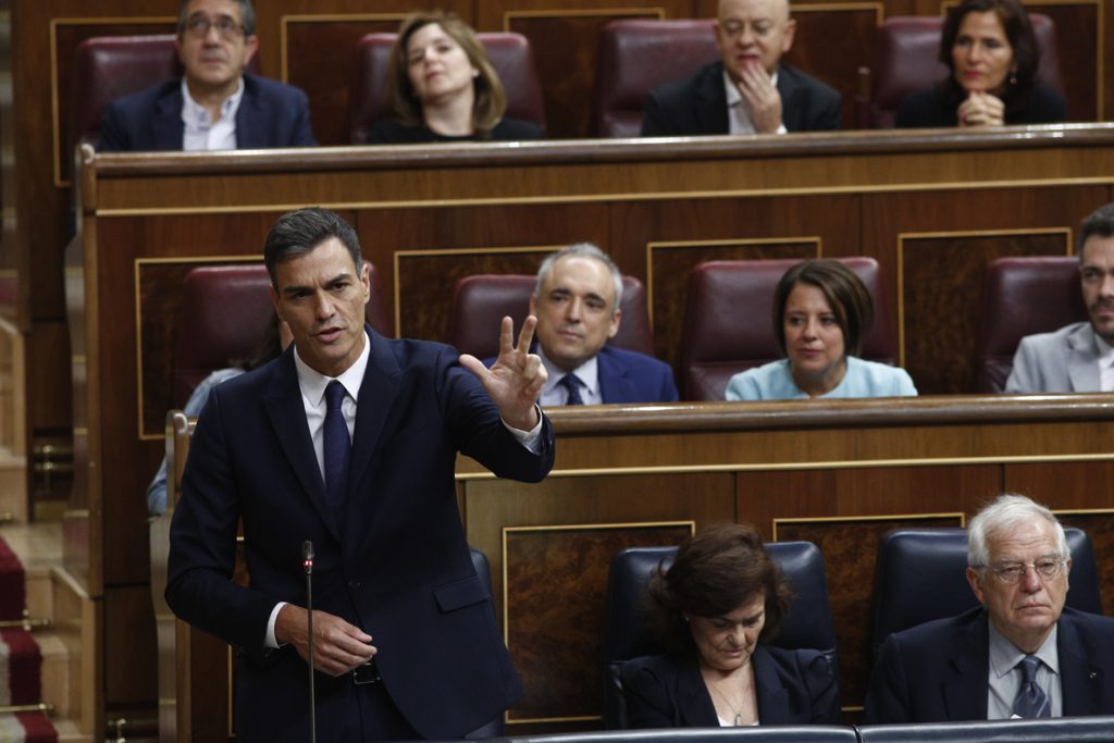 Sánchez asegura que el Gobierno se propone «dejar la vía judicial y empezar a hablar de política» en Cataluña