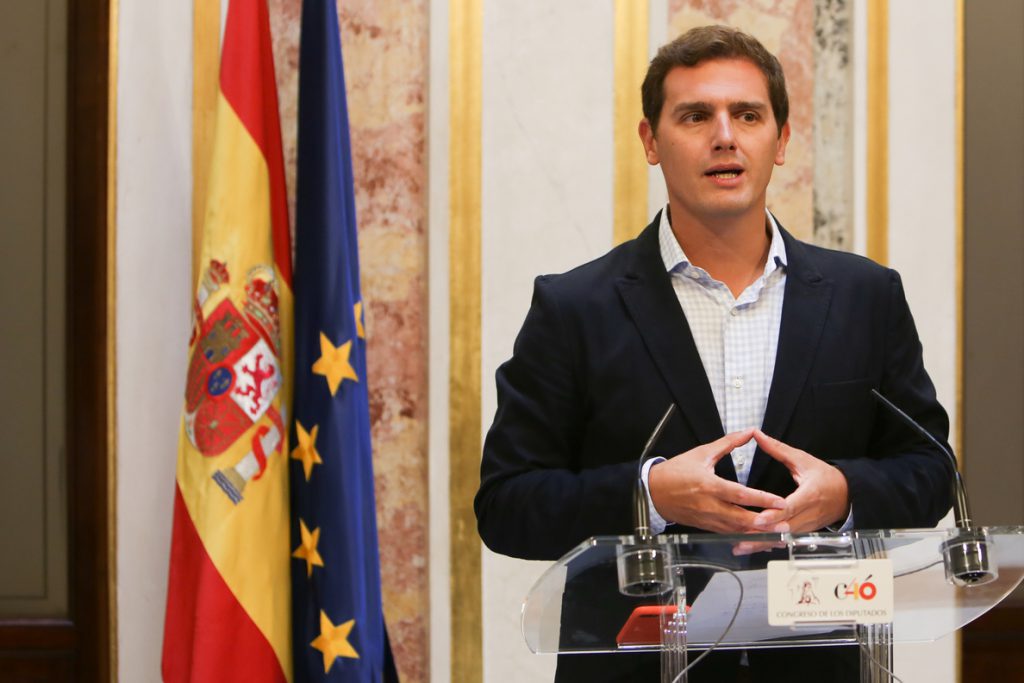 Rivera se pregunta «dónde está el Gobierno de España» ante el «desacato» de JxCat y ERC al Supremo en el Parlament