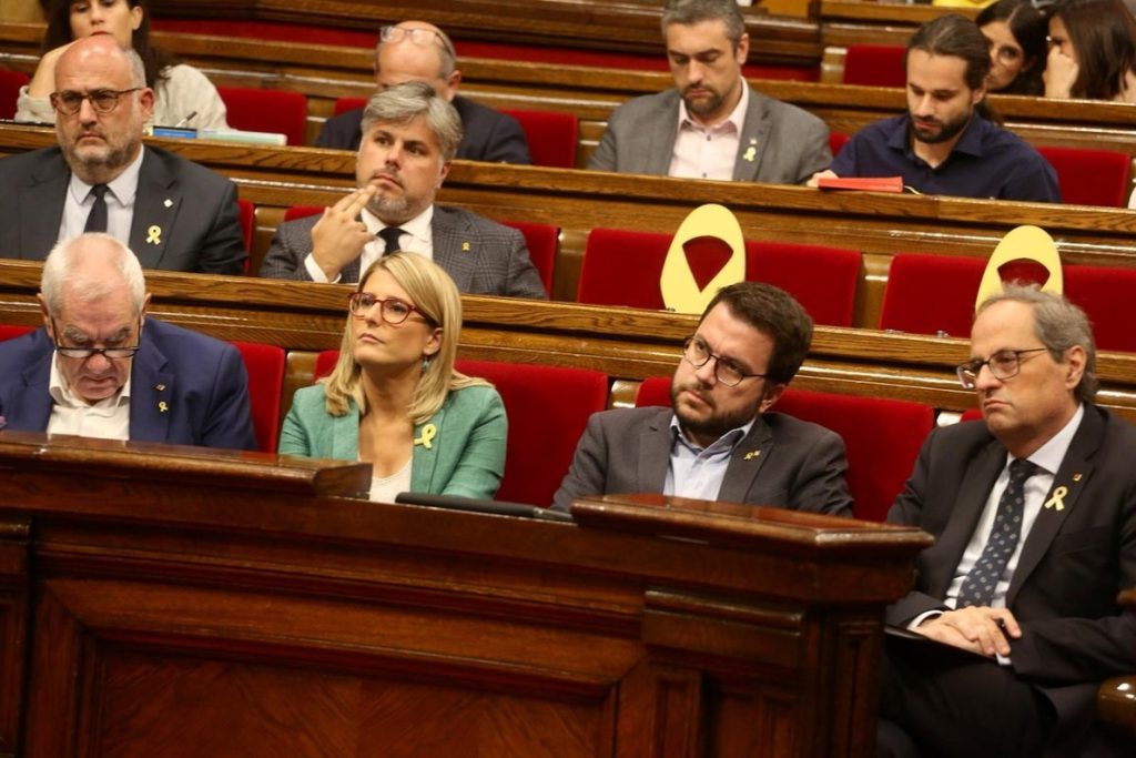 El independentismo hace oficial su ruptura en el Parlament de Cataluña
