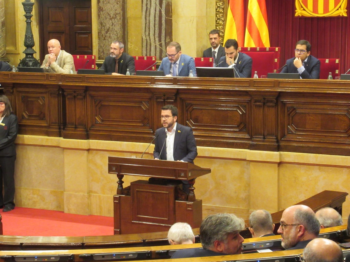 Aragonès cree que Iglesias y Junqueras deben hablar «más de política» que de los PGE