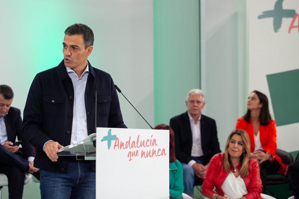 Sánchez anuncia un «plan de empleo para Andalucía» en los PGE de 2019 y dice a Susana Díaz que está con ella