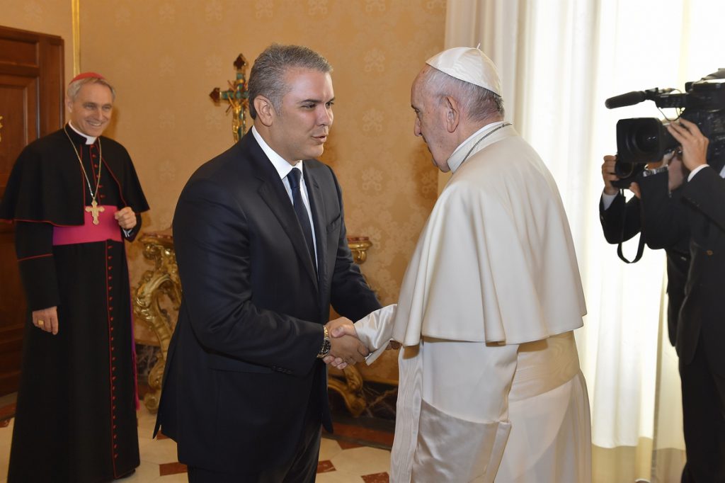 El Papa anima a Colombia a mantener la «política fraterna de recibir a los hermanos venezolanos»