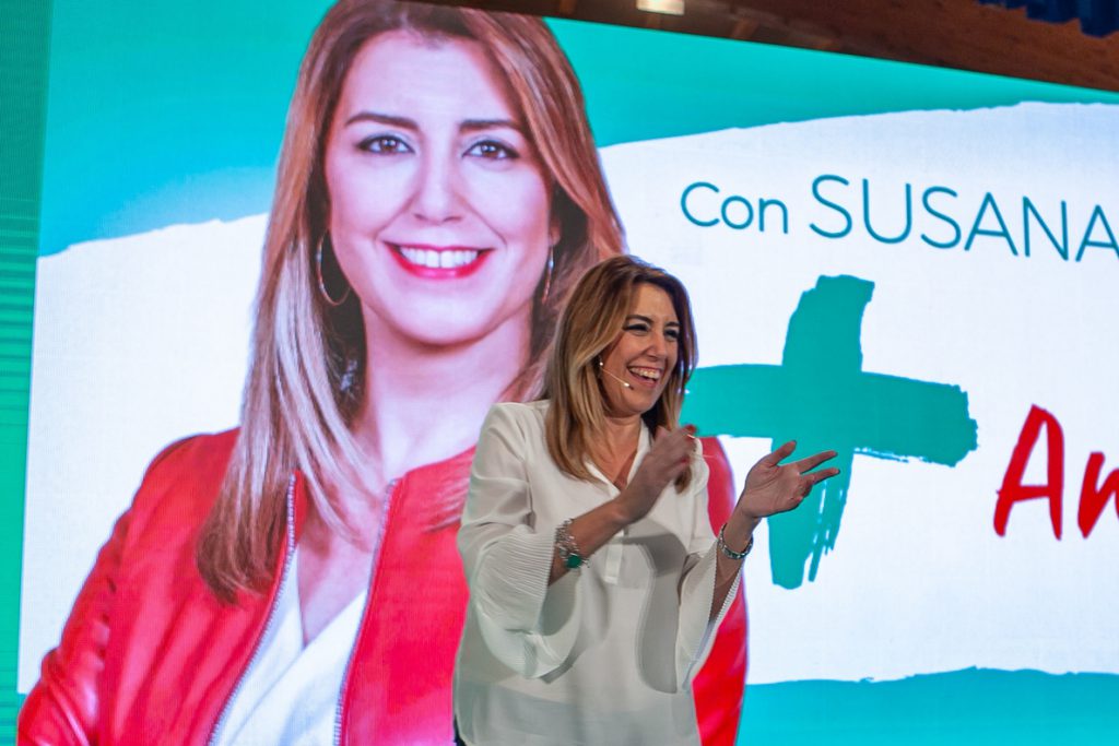 Susana Díaz critica a una derecha que no aportó nada a la autonomía y se «ofende» ante «lo bueno» para Andalucía