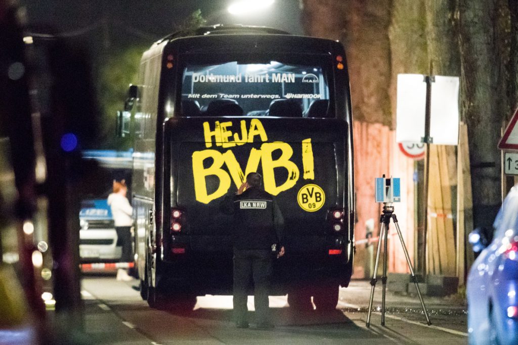 La Fiscalía pide cadena perpetua por el ataque contra el autobús del Borussia Dortmund
