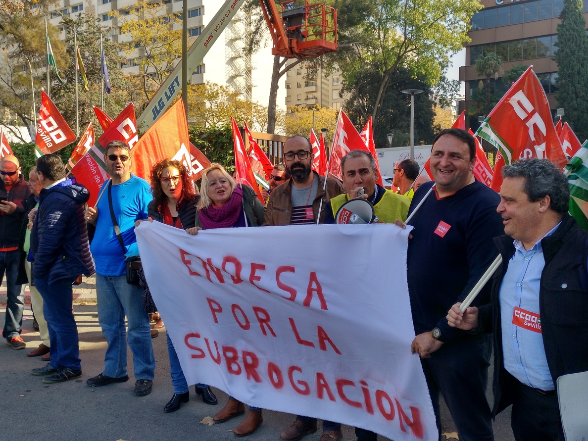 Los sindicatos de Endesa convocan paros contra el bloqueo del convenio y su «estrategia de descapitalización»
