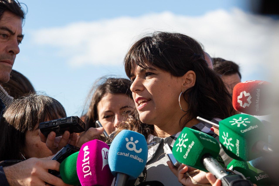 Teresa Rodríguez pide aplazar por su embarazo el juicio contra el empresario que simuló besarla