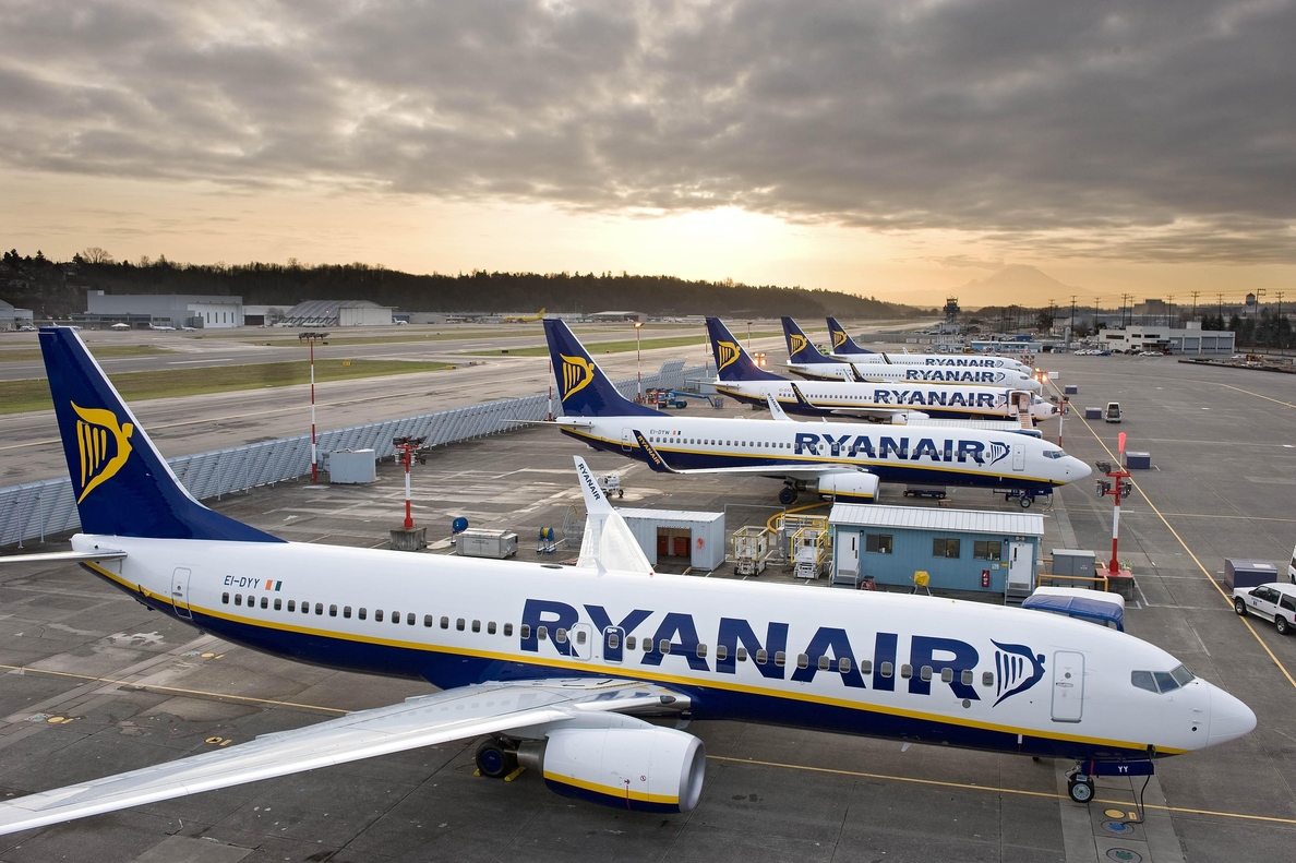 Países Bajos deniega a Ryanair el despido de los pilotos y TCP de Eindhoven tras el cierre de su base