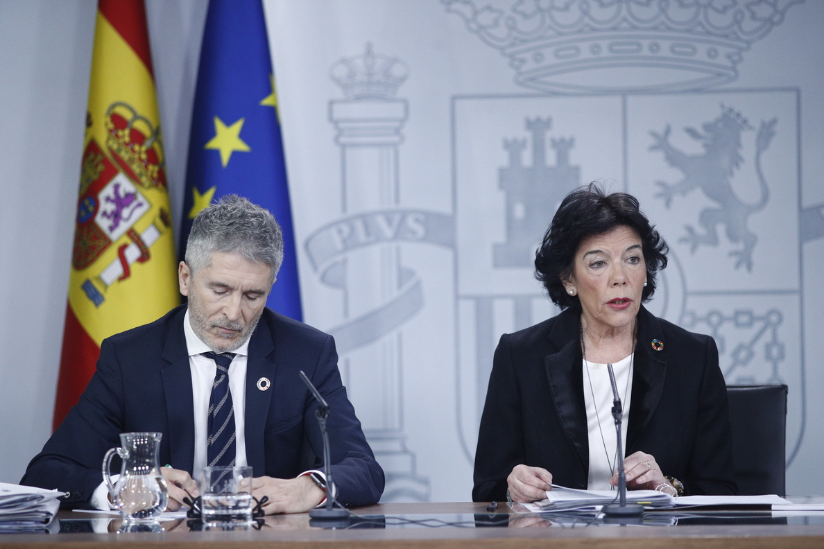 Gobierno y Generalitat se reunirán el viernes en Barcelona y concretarán los detalles de la mesa de partidos