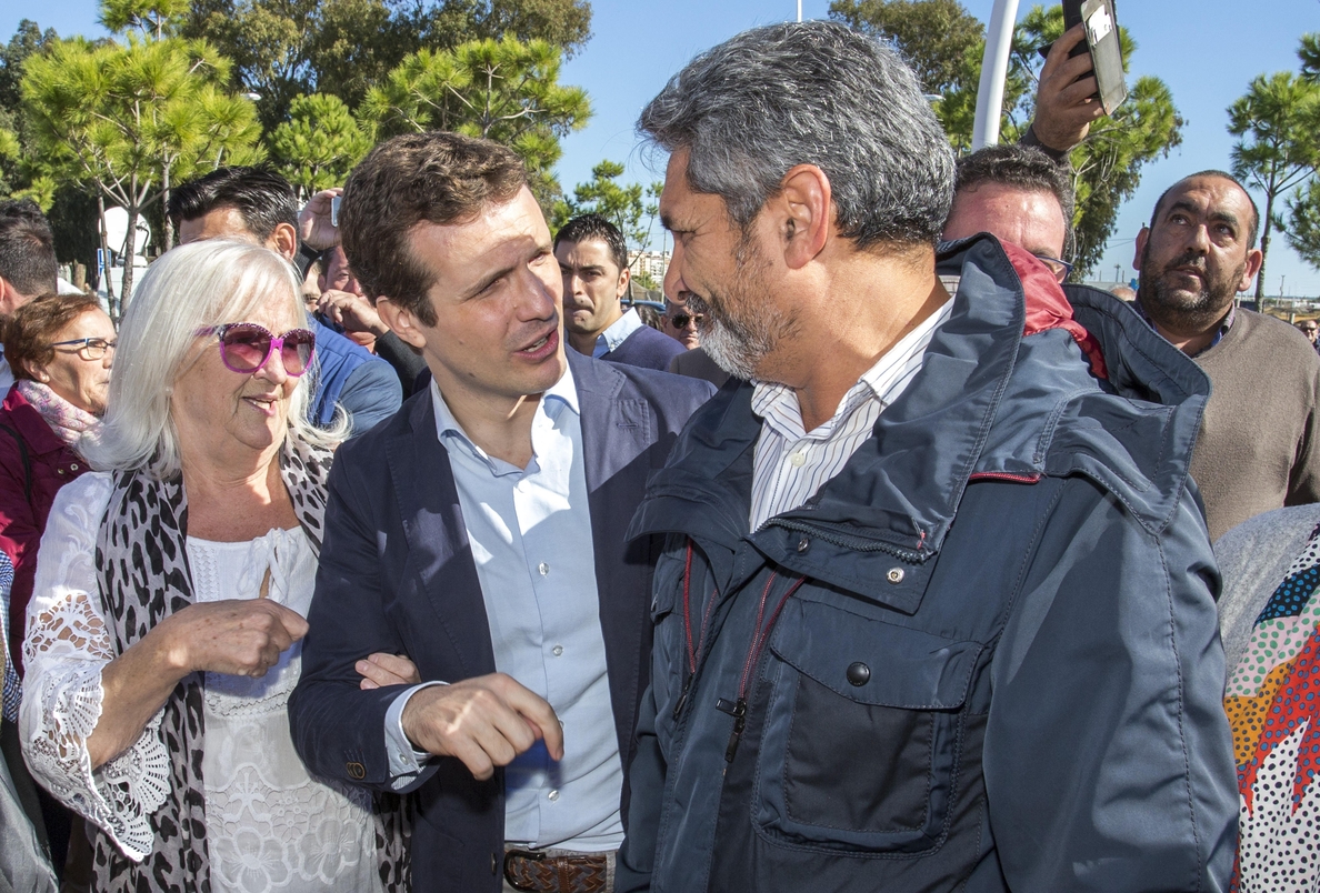 Pablo Casado traslada su solidaridad a la familia de Julen: «Tiene que ser una pesadilla»