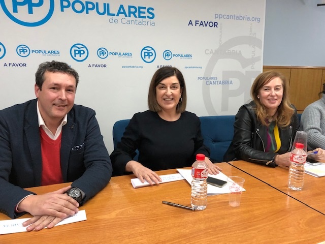 Buruaga acepta ser la candidata del PP a la Presidencia de Cantabria en sustitución de Beitia
