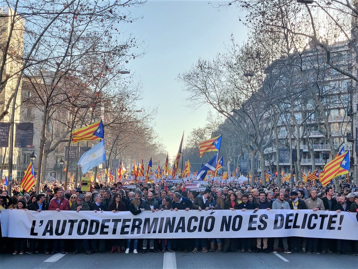 Varias entidades de la manifestación de Barcelona animan a participar en la huelga del jueves