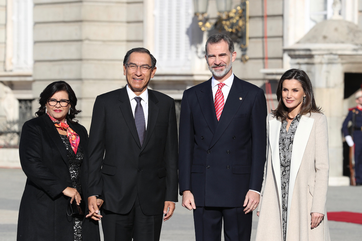 El presidente de Perú invita a los Reyes a visitar su país en el bicentenario de su independencia en 2021