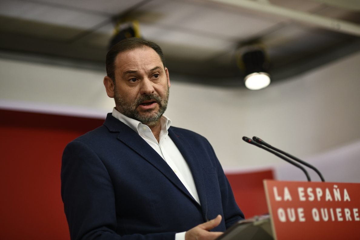 Ábalos: el PSOE decidirá los «cara a cara» en función de su estrategia electoral no de la «desesperación» de Casado