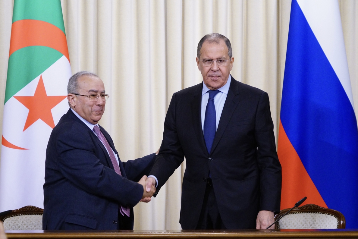 Rusia denuncia «intentos de desestabilizar la situación» en Argelia