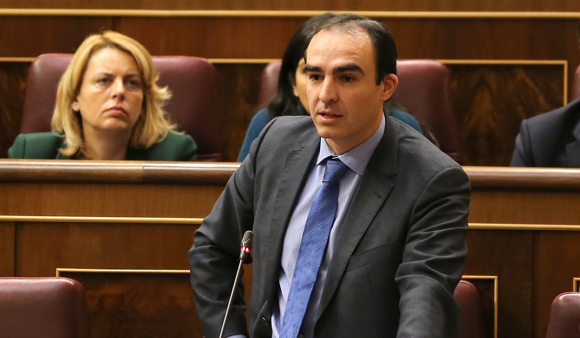 El PP de Cantabria renueva toda su candidatura al Senado, que encabezará Javier Puente