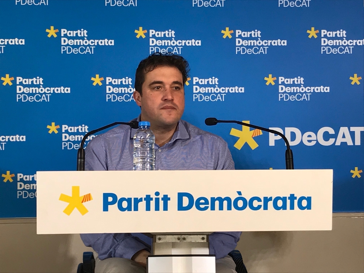 El PDeCAT está dispuesto «a hablar de todo» con Sánchez si aborda el conflicto catalán