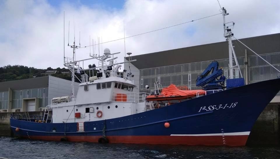 El buque de rescate »Aita Mari» denuncia que España no le permite navegar con ayuda humanitaria a Lesbos, Grecia