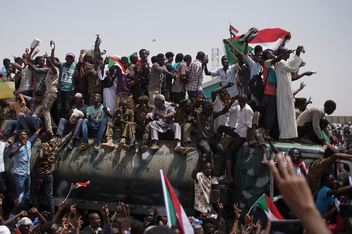 Los promotores de las protestas en Sudán nombrarán un «consejo civil» para liderar la transición