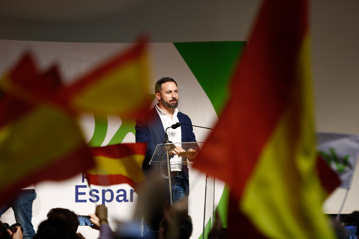 Abascal plantea un servicio militar o social en España porque «se habla mucho de derechos y poco de obligaciones»
