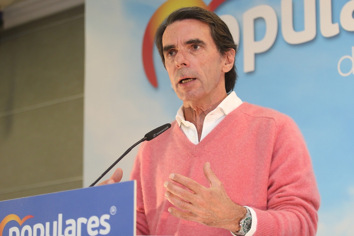 Aznar: «La fragmentación es una maldita derrota para el centroderecha español»