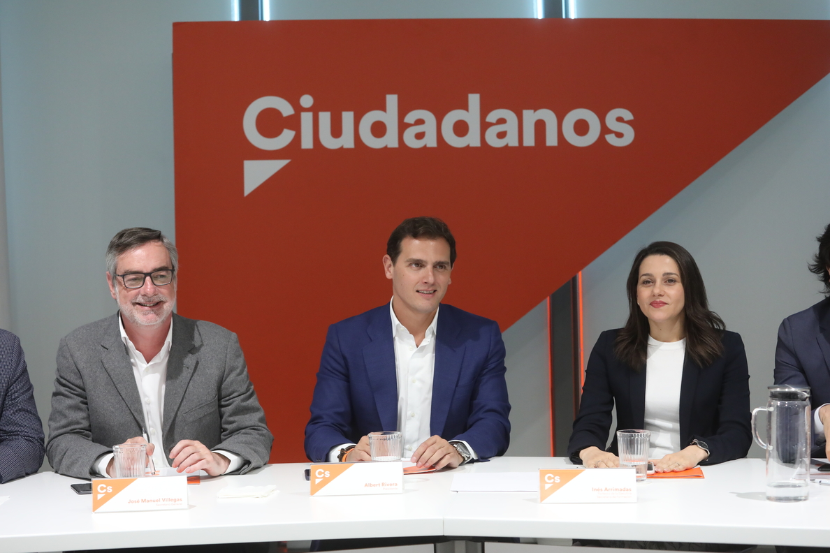 Arrimadas ve «muy complicado» que Ciudadanos pacte con el PSOE porque no parece haber «disidentes» a Sánchez