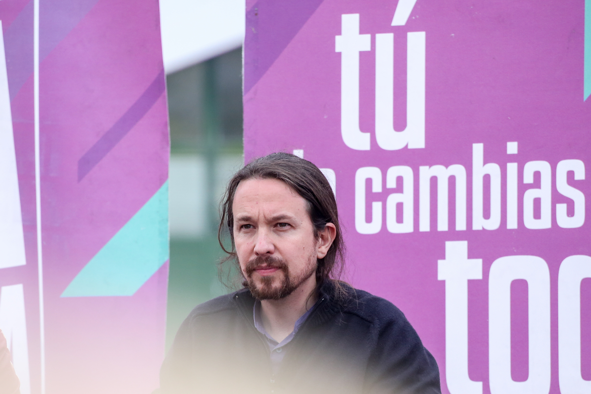 Iglesias, sobre el futuro Gobierno: «La duda la resuelve Ana Botín cuando dice que es mejor con Ciudadanos»