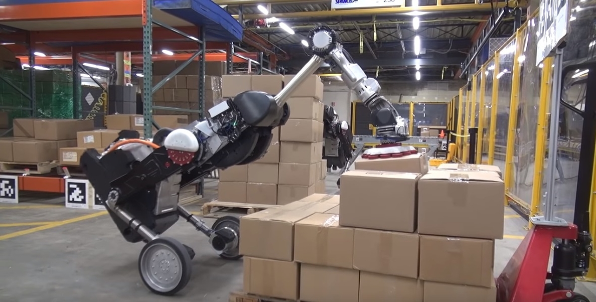 Facebook desarrolla robots que aprenden por sí solos a partir de su interacción autónoma con el entorno