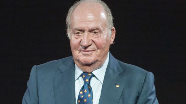 El Rey Juan Carlos comunica a Felipe VI que se retira de la vida pública a partir del 2 de junio