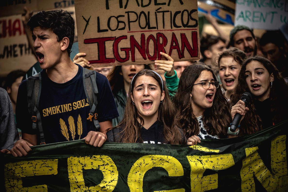 El movimiento estudiantil »Fridays for Future» vuelve mañana a la calle tras la huelga global por el clima