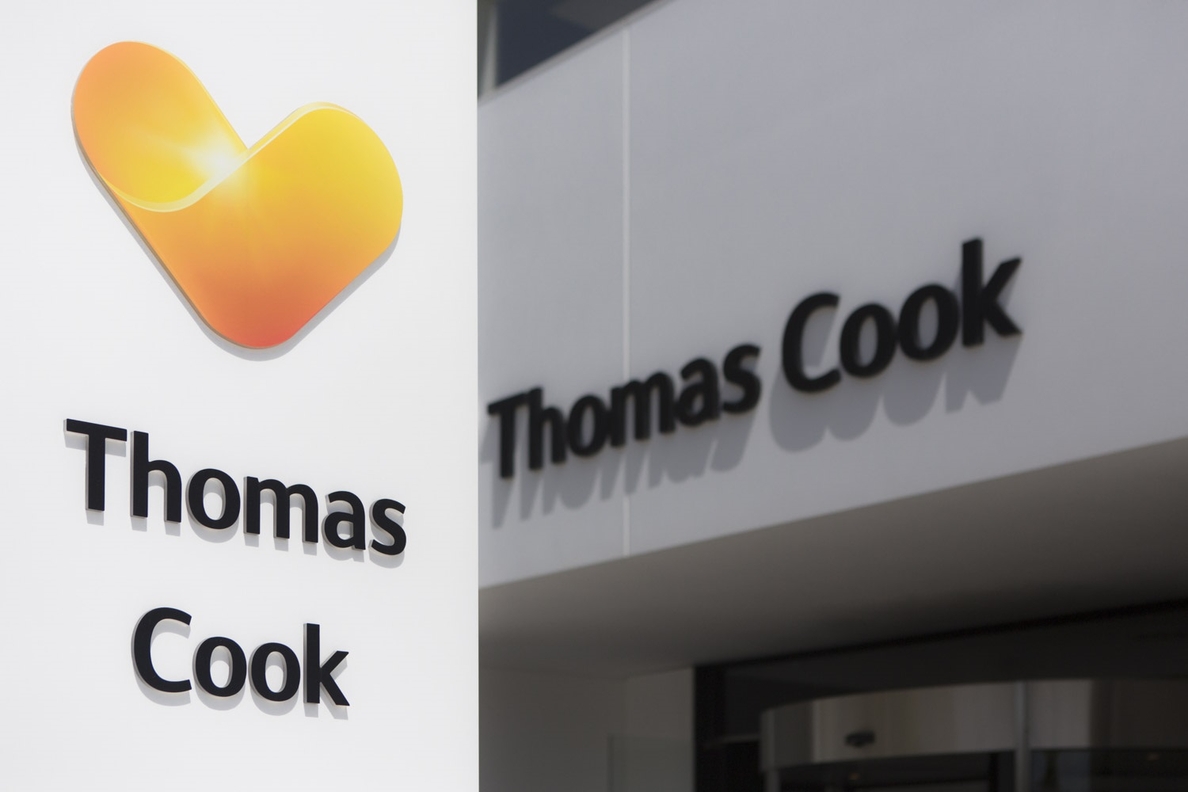 Thomas Cook negocia con el conglomerado chino Fosun la venta de activos