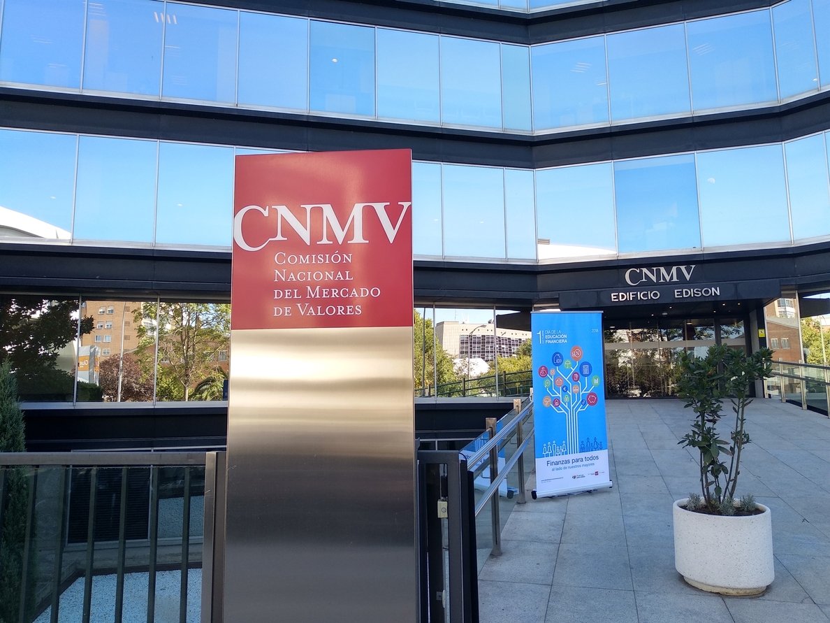 La CNMV recibe más de 700 denuncias anónimas sobre posibles infracciones
