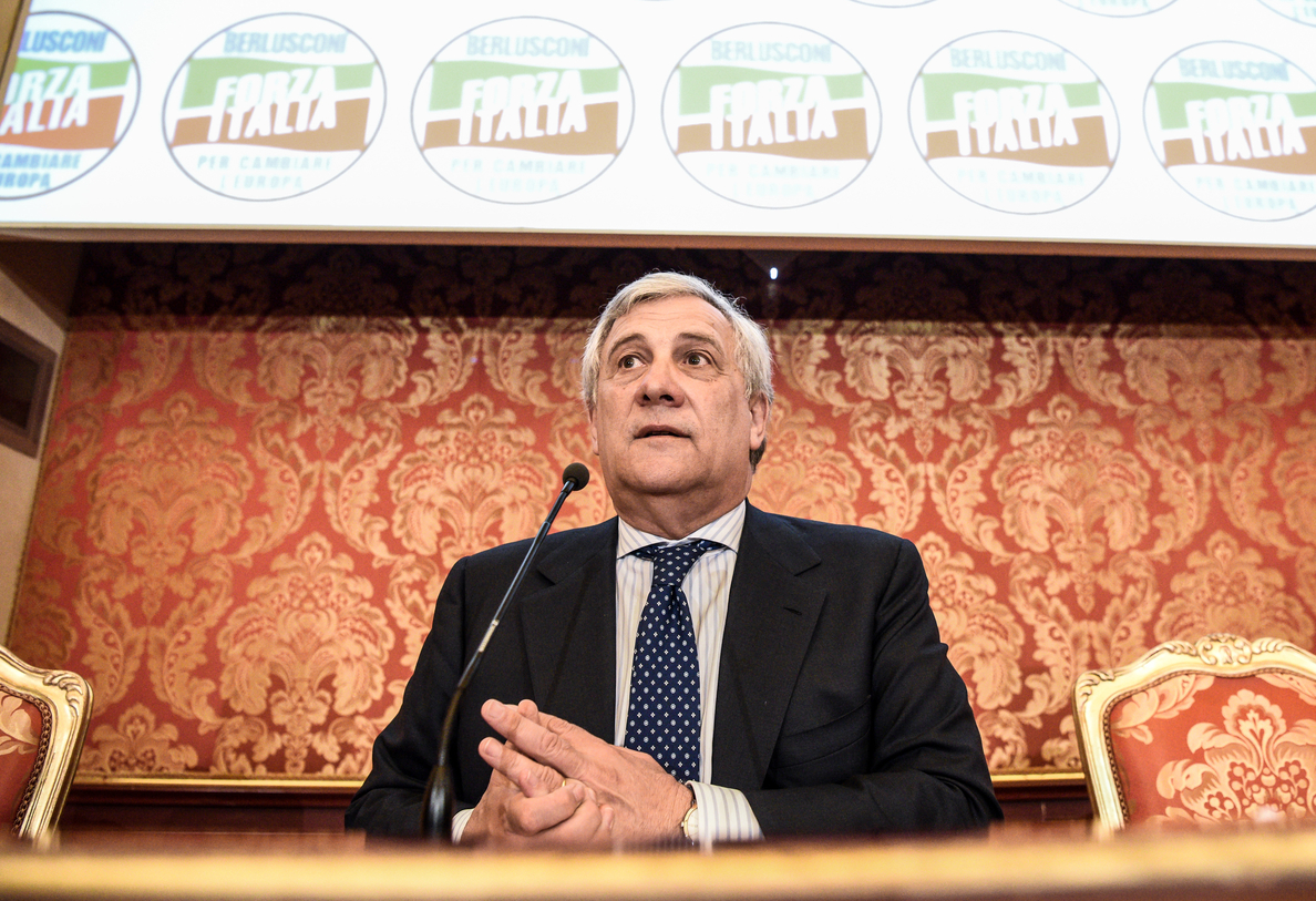 Tajani defiende el no a la acreditación de Puigdemont frente a las dudas de algunos de sus vicepresidentes