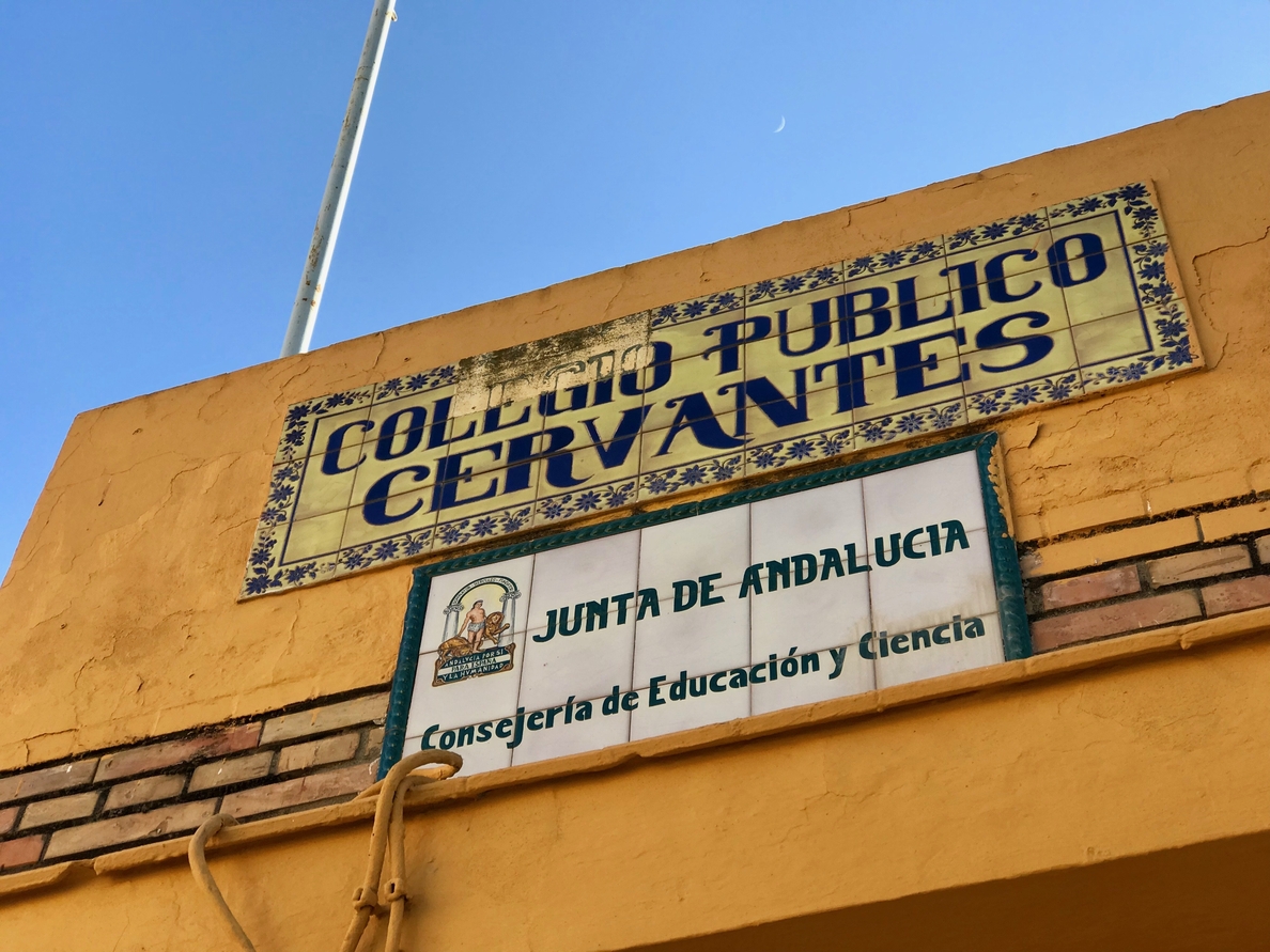Los padres de la niña con autismo de Dos Hermanas (Sevilla) exponen su caso este martes en Fiscalía