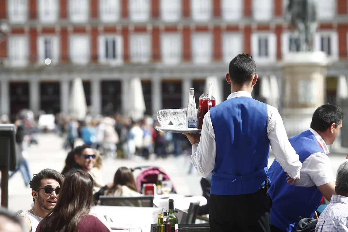 La campaña de verano generará 1,4 millones de contratos, un 7,3% más, según Adecco