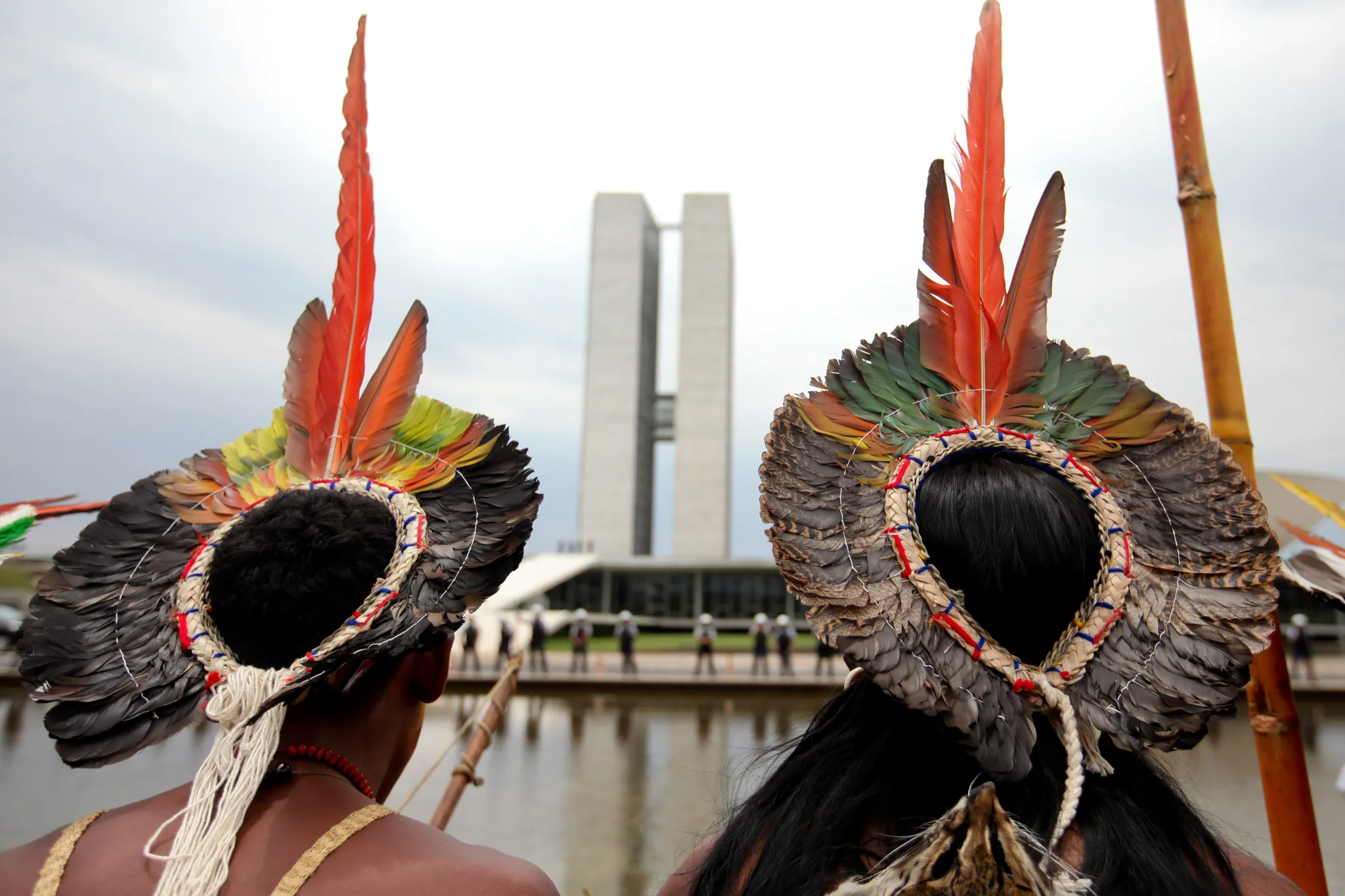 Un barco proporciona servicios de salud a comunidades de la Amazonía brasileña
