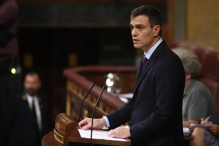 Aprobada la subida del Salario Mínimo Interprofesional a 965 euros
