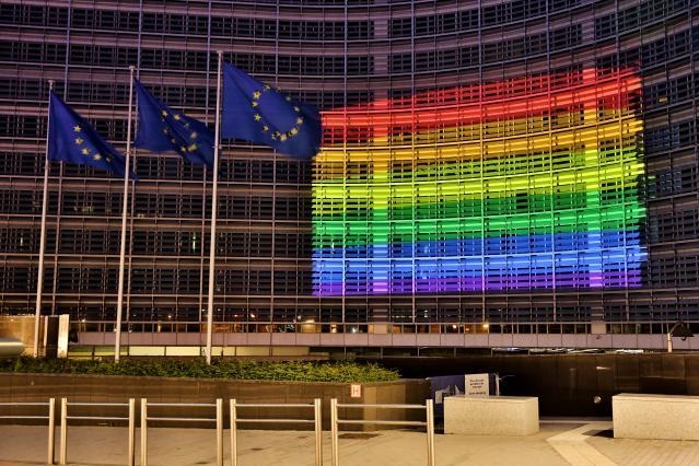 El Parlamento vuelve a advertir del deterioro de los derechos fundamentales en la UE