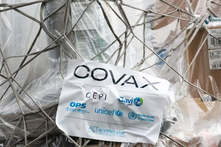 España entrega las primeras donaciones de vacunas a Perú, Guatemala, Paraguay y Nicaragua a través del mecanismo COVAX