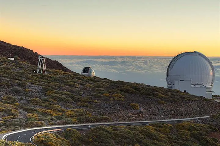 Un equipo coordinado por el CSIC convierte el cableado de fibra óptica de La Palma en una red de sensores para monitorizar la actividad del volcán
