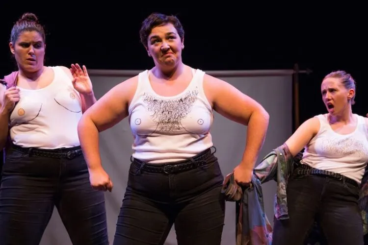 Elisa y Marcela: la historia real de dos mujeres casadas por la Iglesia en 1901 en clave de comedia musical