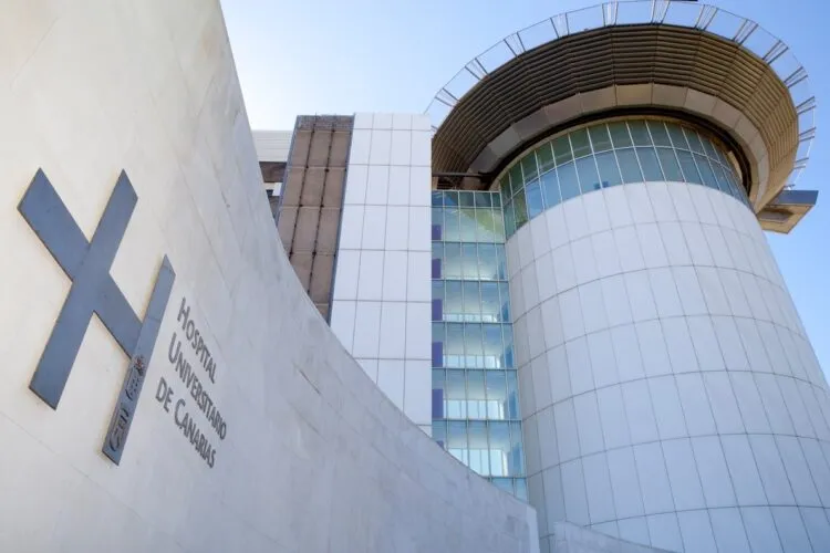 Primer caso de Ómicron confirmado en Canarias: llegó hace unos días de Sudáfrica